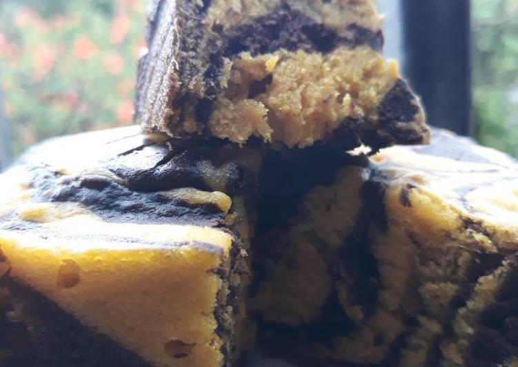 Recipe of Any-night-of-the-week Mango choco marble cake