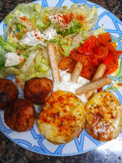 Una foto de Plato variado
