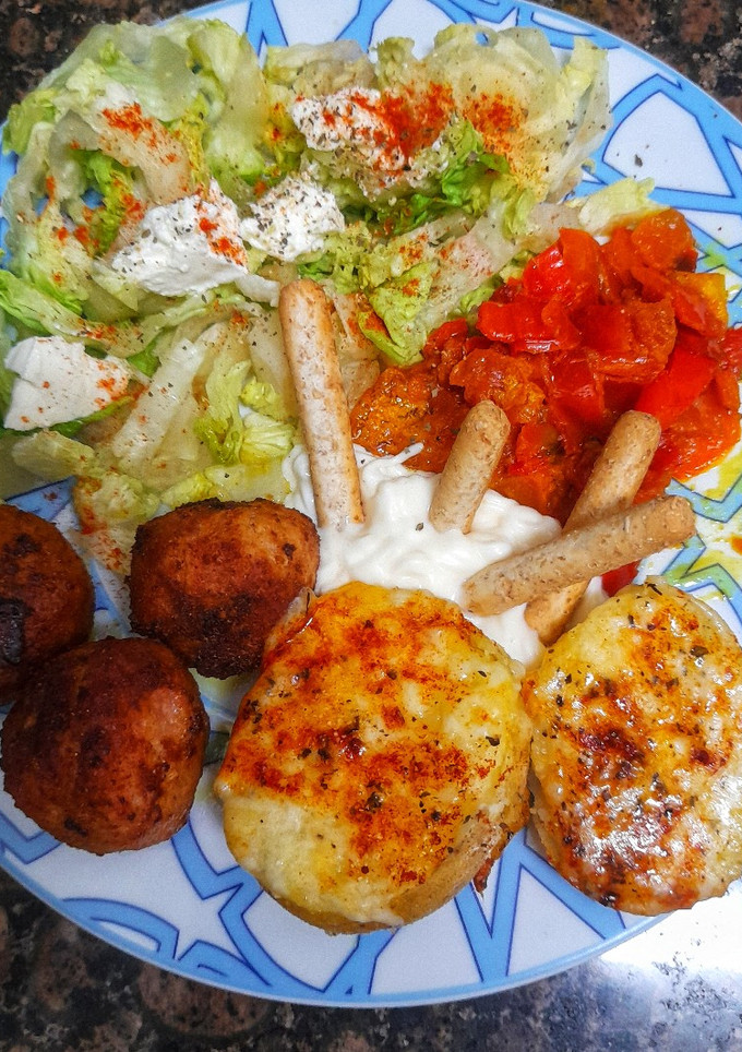 Una foto de Plato variado
