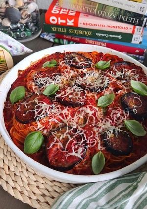 Szicíliai spagettival töltött Padlizsán Doppia recept fotója