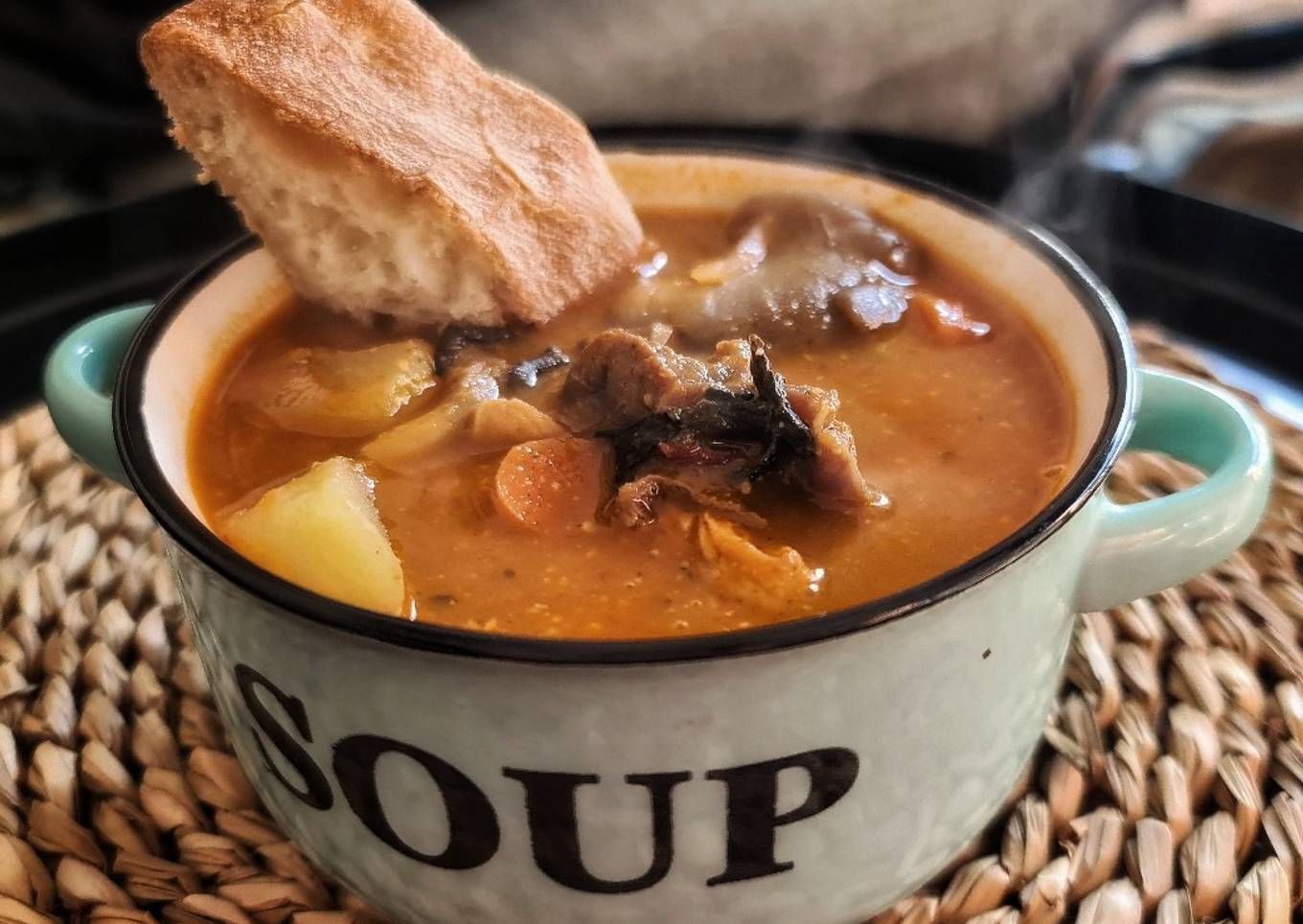 Estofado de ternera y pollo