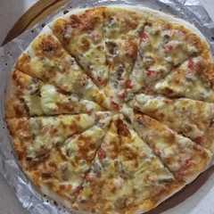 بيتزا لحم 🍕🍕-レシピのメイン写真