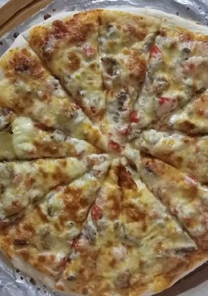 صورة لوصفة بيتزا لحم 🍕🍕
