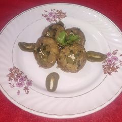 A picture of Raw Banana cutlets.