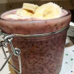 Una foto de Puding de semillas de chía con frambuesas