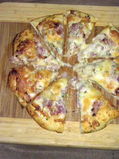 A picture of easy pizza dough.