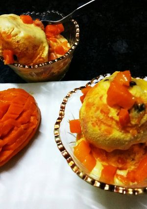 A picture of Mango icecream.