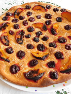 Foto di Focaccia dolce alla frutta fresca