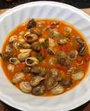 Caracoles en salsa de tomate picante