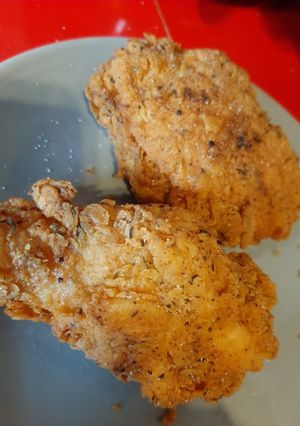 O poză a rețetei Pui prăjit în stil KFC.