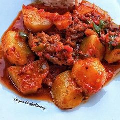 A picture of Potato stew.