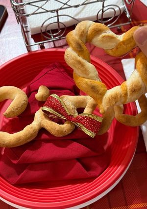 Foto di #646 Segnaposto in pasta di pane 🥖🥨🔠