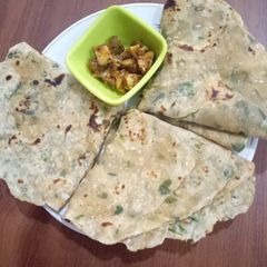 Methi spring onion soya paratha A picture of Methi spring onion soya paratha.
