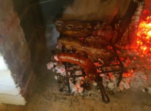 Una foto de Asado a la "estufa" con ensalada