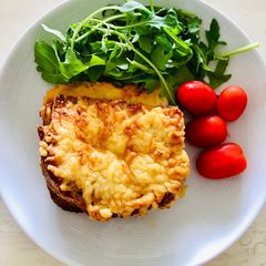 A picture of Croque Monsieur.