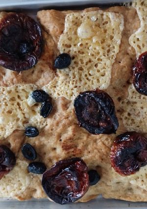 Una foto de Focaccia a la Colombiana 🍎🍎🥭