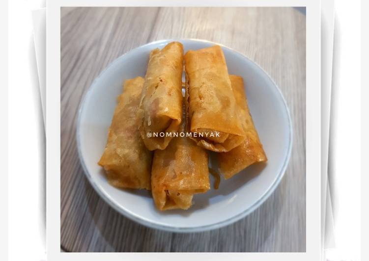 Lumpia Mie Instan