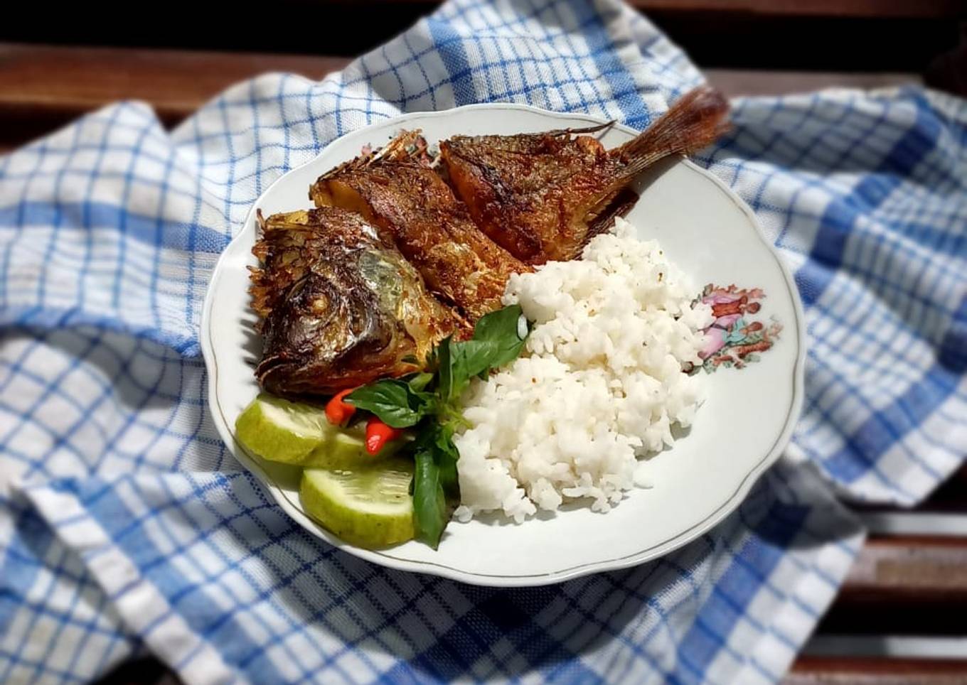 Ikan Goreng Bumbu Ungkep