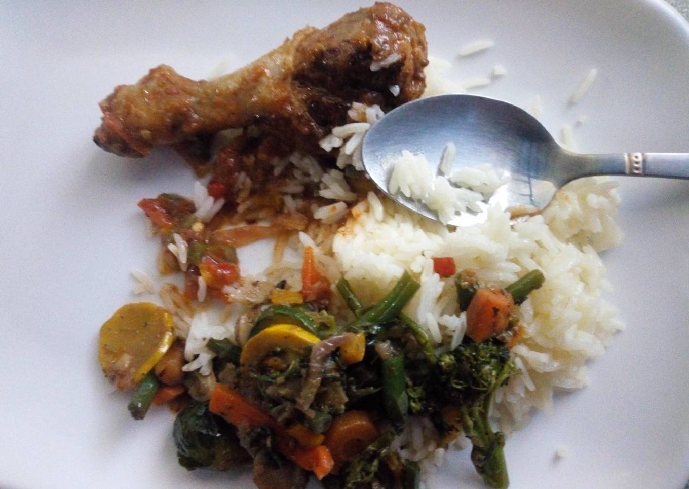 Recipe of Speedy Chicken rice and veggies#4 weeks challenge