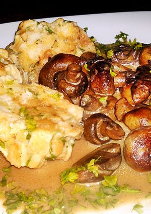 Bajor gombafőzelék recept fotója