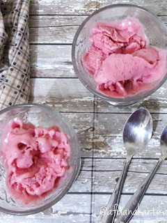 Foto resep Strawberry Ice Cream