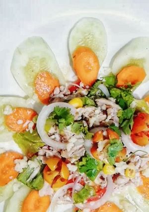 চিকেন স্যালাড(Chicken salad recipe in Bengali) রেসিপির প্রধান ছবি