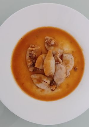 Una foto de Calamares con Salsa