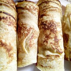 A picture of Cinnamon and cardamom pancakes.