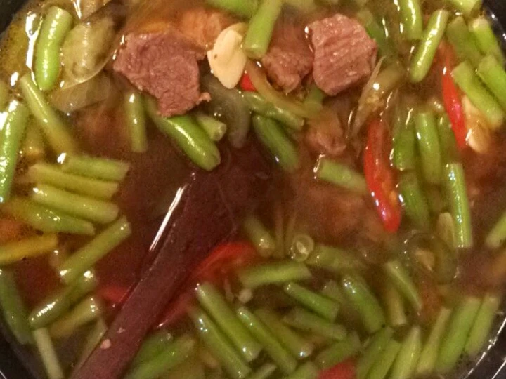 Langkah Gampang Menyiapkan Resep Asem - asem daging sapi dan buncis Anti Ribet, Enak