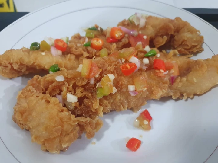 Langkah Mudah untuk Membuat Resep  Dori Crispy sambel dabu-dabu yang Lezat Sekali, Enak