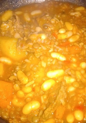 Una foto de Guiso de lentejas y porotos!!!!!