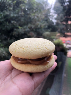Una foto de Alfajores con Dulce de Leche