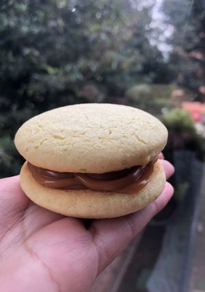 Una foto de Alfajores con Dulce de Leche