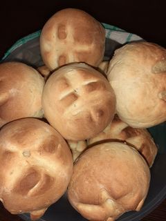 Vajas, tejes puha zsemle recept fotója