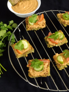 ફલાફલ સ્કેવ્સૅ (Falafel Squares Recipe In Gujarati) રેસીપી મુખ્ય ફોટો