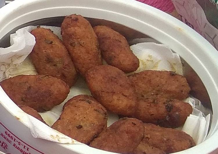 How to Prepare Ultimate Aloo poha cutlet