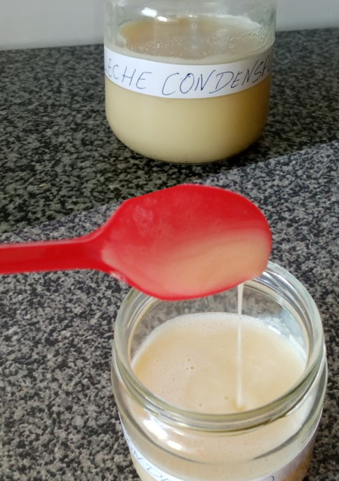 Una foto de Leche condensada casera