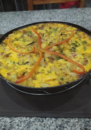 Una foto de ***Tortilla con Papas***