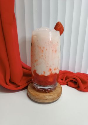 Foto resep Strawberry Banana Milk