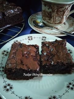 Foto resep 16.) Fudge Shiny Brownies