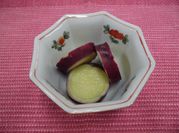 A picture of yuzu tea