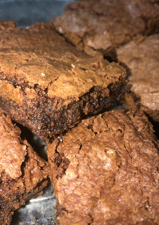 Una foto de Brownie con cacao