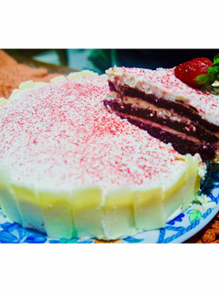 Foto resep Red velvet cake with cream cheese frosting #ketofriendly
