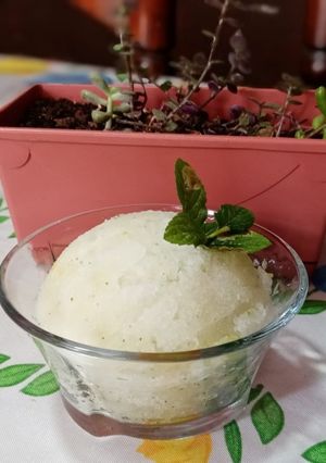 Una foto de Sorbete de mojito