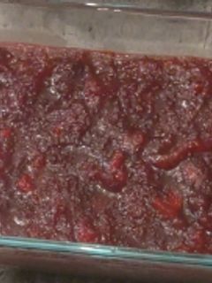 A picture of Cranberry Sauce.
