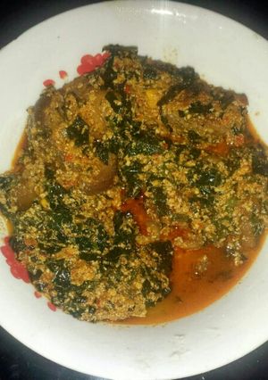 A picture of Egusi soup.