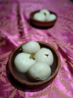 রসগোল্লা (Rosogolla recipe in Bengali) রেসিপির প্রধান ছবি