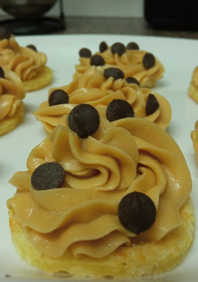 Una foto de Bocaditos de crema de café