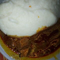 A picture of Tuwo da miyan kuka.