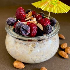 Overnight banana walnuts oats A picture of Overnight banana walnuts oats.
